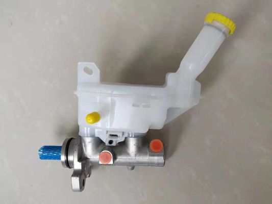 46010- ED526 Nissan Tiida Livina Grand Livina Brake Master Cylinder 46010-ED526 Geschikt voor Nissan Versa Tiida C12 Livina L10 L11 Cylinder Assy-Brake Master Voor Nissan 46010-ED526