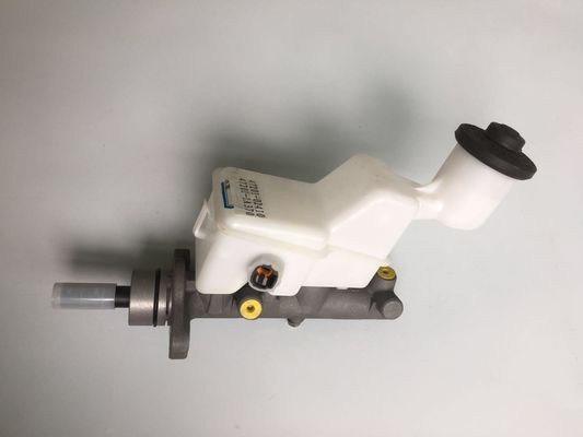 47201-02410 47201-1A370 47201-02220 Onderaansluiting van de remmeestercilinder Compatibel met ZZE122 ZRE120 AUTO-OTUA Onderaansluiting van de remmeestercilinder