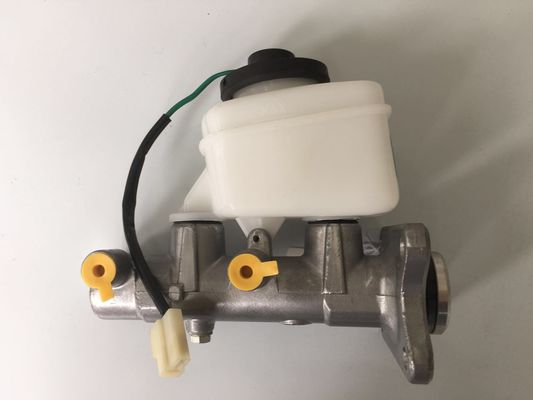 47201-35620 CYLINDER SUB-ASSY BREKE MASTER AONE OEM FITS TOYOTA 4720135620 Brake Master Cylinder BLUE PRINT Fits FITS TOYOTA VW 4 Runner Hilux V 47201-35620 47201-35620 FITS TOYOTA LN106 rem