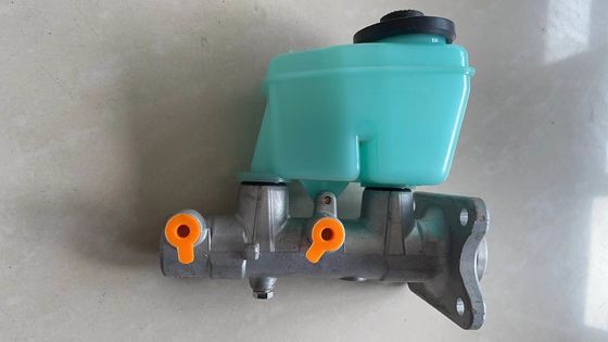 47201-3D141 CYLINDER SUB-ASSY BREM MASTERAONE OEM FITS TOYOTA 472013D141 47201-3D141 Bremme Master Cylinder FITS TOYOTA Hilux LN81 85 86 3L 2L 1994-2001