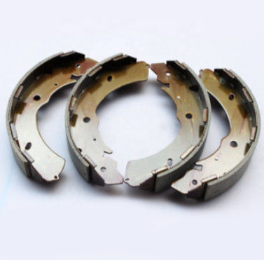 Isuzu D-Max Mitsubishi L200 Drum Brake Schoenen 4600A447 8-97947-802-0