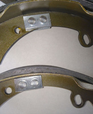 De Remschoenenvervanging FN2809 van de Fortuner04495-ok070 Trommel