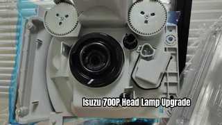 4HK1 8-98226185-0 L, 4HK1 8-98226181-0 R hoofdlamp past op NKR700P